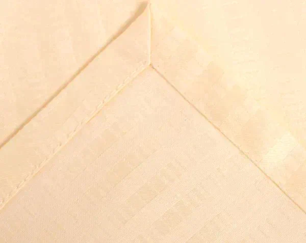 Скатерть Этель Shine 150*250 +/-3см, цв.молочный, пл. 192 г/м2, хл с ВГМО