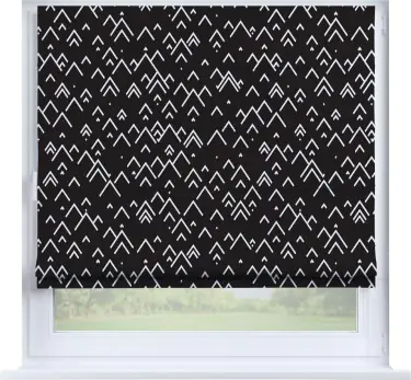 Римская штора «Кортин» на створку «Черно-белый минимализм»